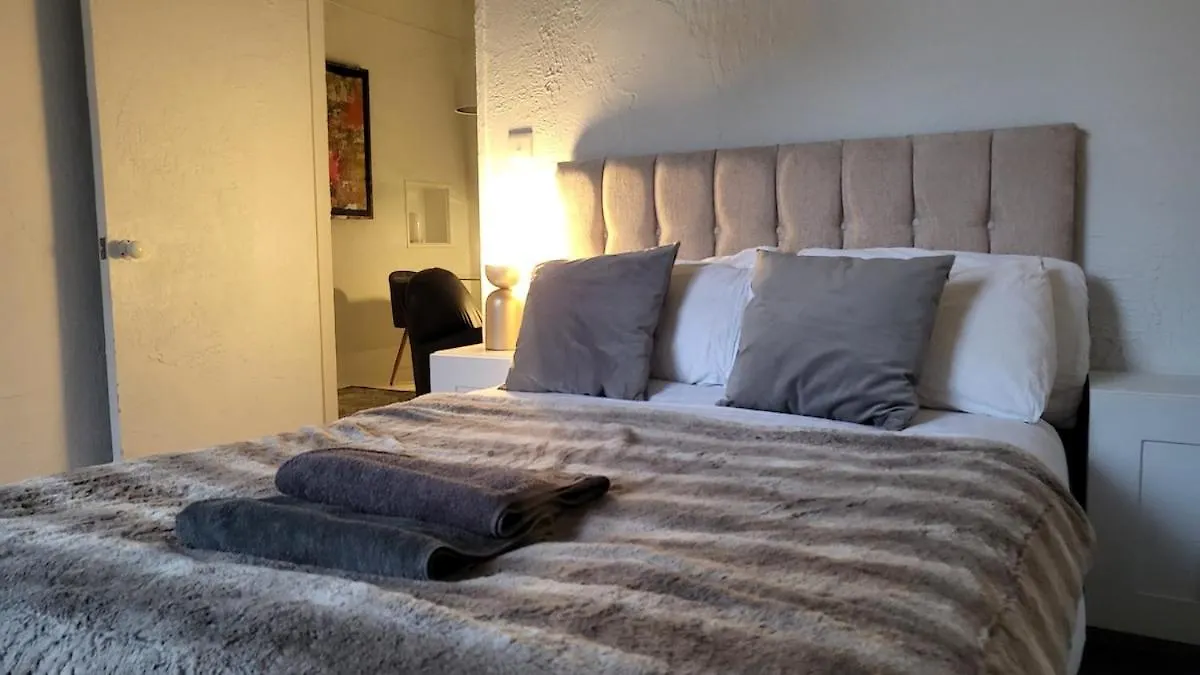 شقة 3 Garden Flat - Hove - Prime Location - Onsite Parking برايتون