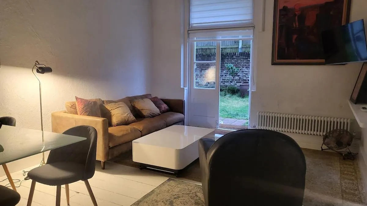 Apartament 3 Garden Flat - Hove - Prime Location - Onsite Parking